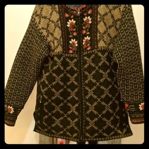 Gorgeous wool zip-up classic